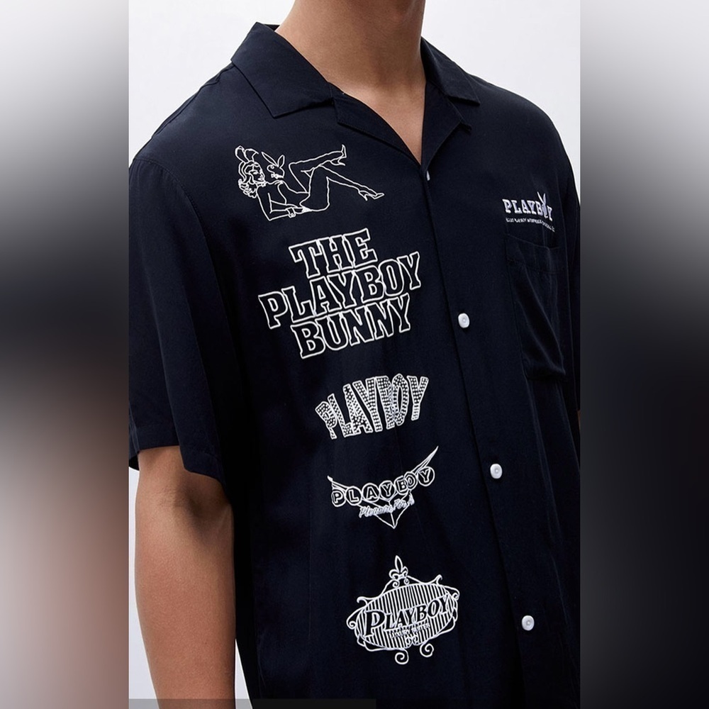 Playboy x PacSun Neon Capital Camp Shirt Short Sleeve Men's Small - Picture 3 of 12